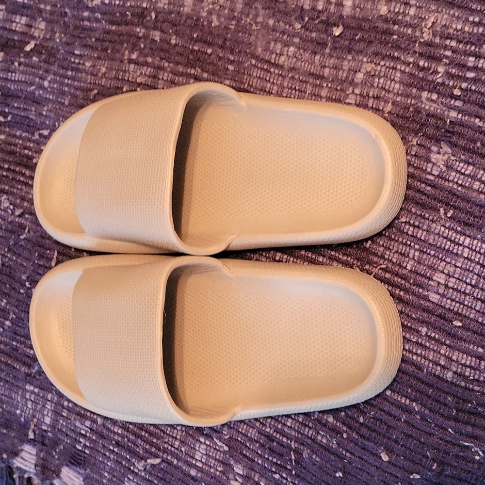 Shower slides - Picture 3 of 4